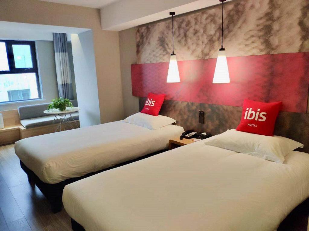 Ibis Shenyang North Station Hotel Exterior photo